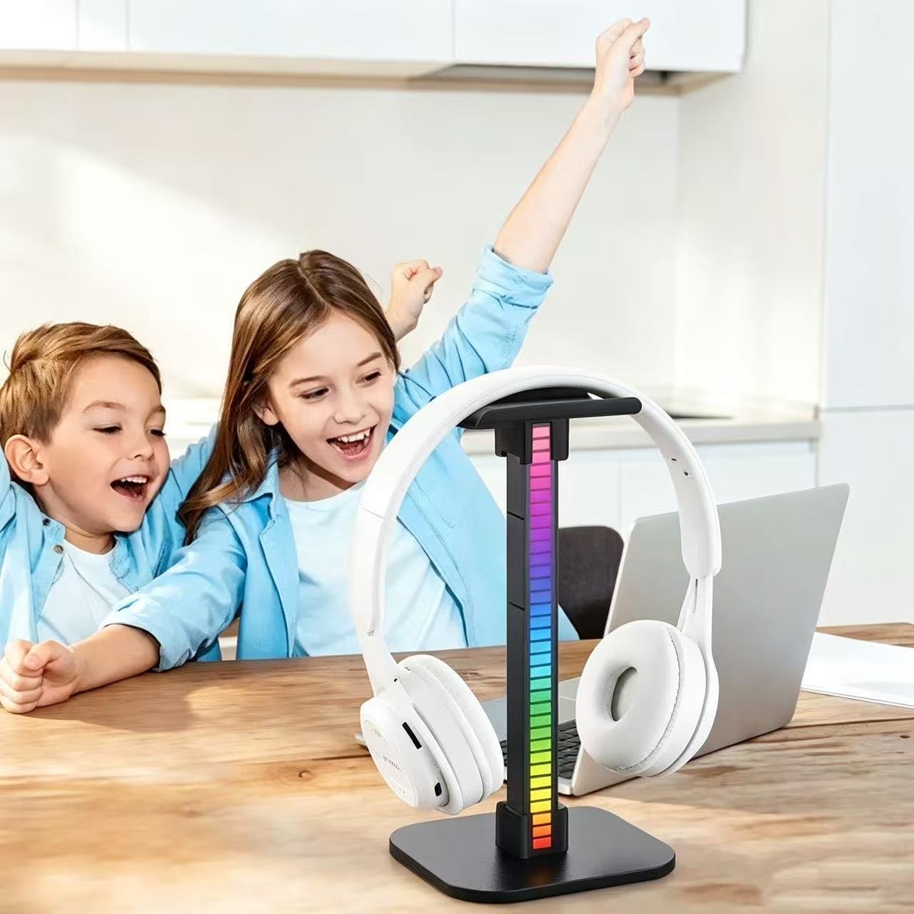 USB Gaming Headphone Stand RGB - đánh giá và giá Headphone Stand Desk